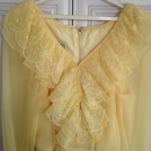 Yellow silk Chiffon Evening Dress - Picture 1 of 6